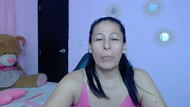 mature martina online show from February 2025 05:49:02 AM