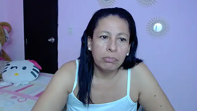 mature martina online show from February 2025 10:43:02 AM