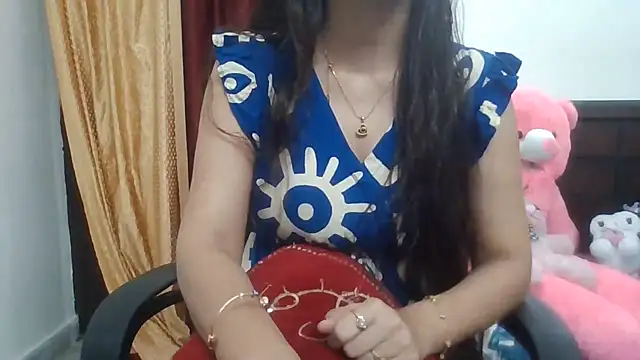 Snapshot of Sexy_iknoor chatting on July 2026 05:34:01 AM Sexy iknoor online show from July 2026 05:34:01 AM