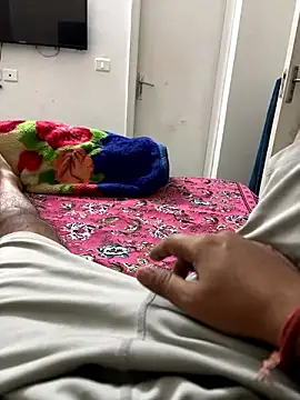 Snapshot of yourheroforfun chatting on December 2024 06:55:01 PM yourheroforfun online show from December 2024 06:55:01 PM