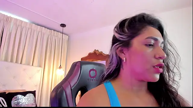 Snapshot of BonnieBad01 chatting on September 2025 04:19:02 PM BonnieBad01 online show from September 2025 04:19:02 PM