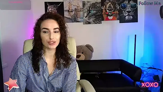 Snapshot of xx_adrihanna_xx chatting on February 2025 03:08:01 PM xx adrihanna xx online show from February 2025 03:08:01 PM