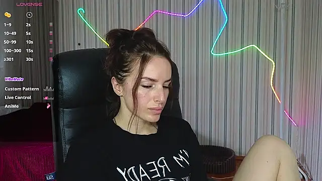 Snapshot of xx_adrihanna_xx chatting on July 2026 02:45:02 PM xx adrihanna xx online show from July 2026 02:45:02 PM