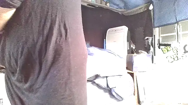 Snapshot of spundarella420 chatting on December 2025 03:51:02 PM spundarella420 online show from December 2025 03:51:02 PM