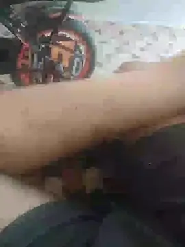 Snapshot of deshifuckers chatting on March 2025 03:43:01 AM deshifuckers online show from March 2025 03:43:01 AM