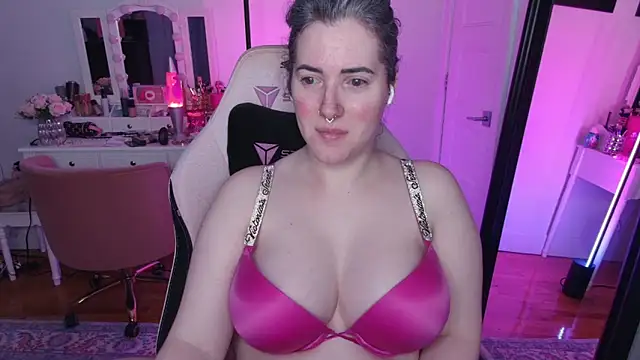 Snapshot of rachelbrooksxx chatting on September 2025 06:29:02 PM rachelbrooksxx online show from September 2025 06:29:02 PM