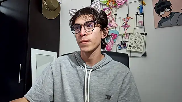 Norehg online show from October 2025 08:42:02 PM