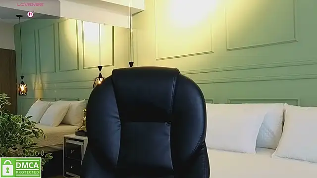 Snapshot of kataliina__ chatting on November 2025 11:53:01 AM kataliina online show from November 2025 11:53:01 AM