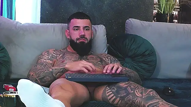 masterkingofmusclee online show from January 2025 09:37:02 AM