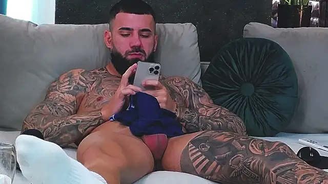 masterkingofmusclee online show from January 2025 09:27:01 AM