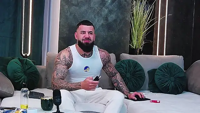 masterkingofmusclee online show from January 2025 06:31:02 AM