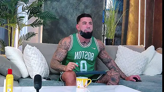 masterkingofmusclee online show from October 2025 07:28:01 AM