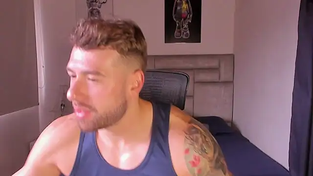 paul rogerr online show from December 2025 01:52:02 PM