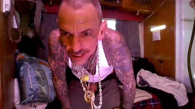 deepstroker42071 online show from March 2026 10:49:01 PM