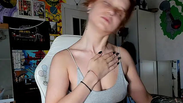 Sunny Mouse  online show from September 2025 02:39:02 PM