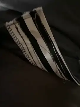 Yurt000 online show from March 2025 03:56:01 AM