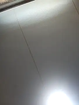 Bi curious86 online show from February 2026 04:35:01 PM