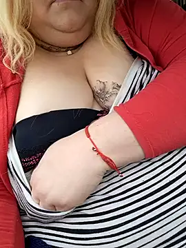 Snapshot of ducicsajsziii chatting on December 2024 10:30:01 AM ducicsajsziii online show from December 2024 10:30:01 AM