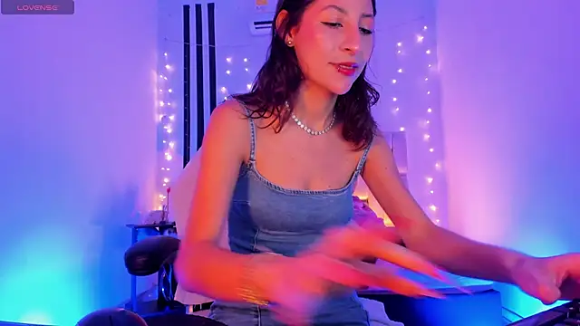 Gorgeous Team online show from February 2026 08:07:01 PM