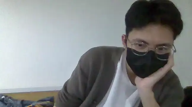 Gwencloudy online show from January 2025 01:27:01 PM