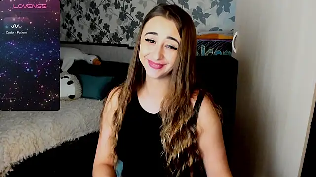 Snapshot of weakness4u chatting on December 2024 09:00:01 AM weakness4u online show from December 2024 09:00:01 AM