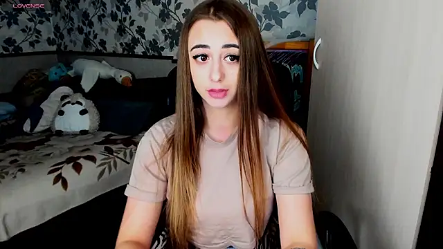 Snapshot of weakness4u chatting on January 2025 07:37:02 AM weakness4u online show from January 2025 07:37:02 AM