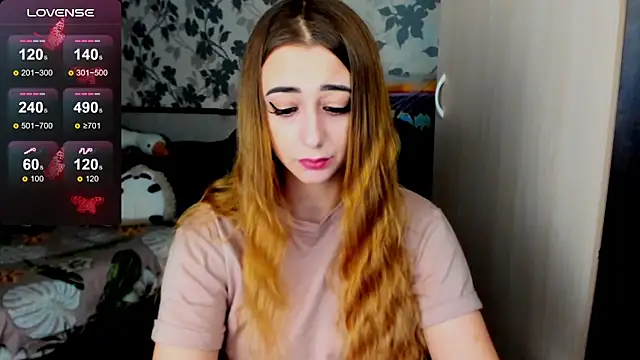 Snapshot of weakness4u chatting on March 2025 02:54:01 AM weakness4u online show from March 2025 02:54:01 AM