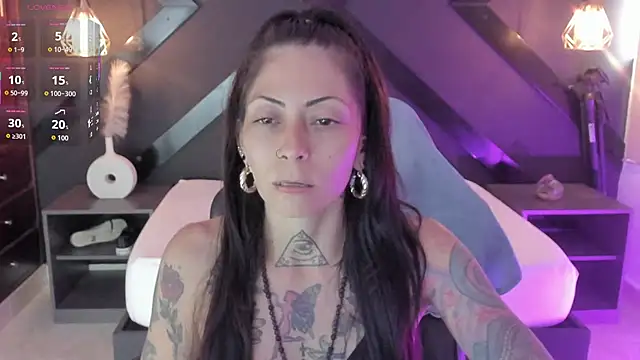 dark gotica online show from February 2026 07:12:02 PM