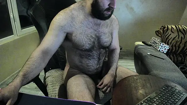 Hugealphabeast online show from March 2025 09:46:02 PM