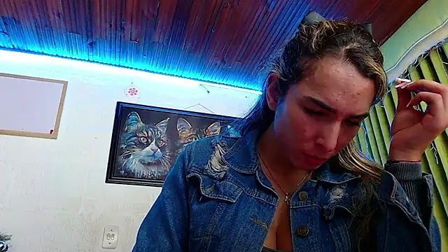 Snapshot of Niky_777 chatting on December 2024 11:39:01 PM Niky 777 online show from December 2024 11:39:01 PM