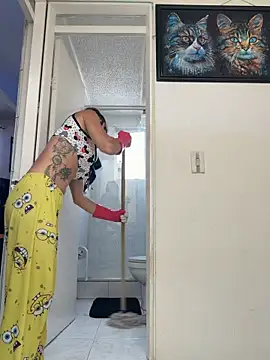 Niky 777 online show from April 2026 07:58:01 PM