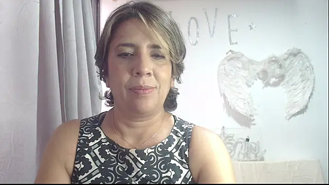 Victoria meester online show from September 2025 08:20:01 PM