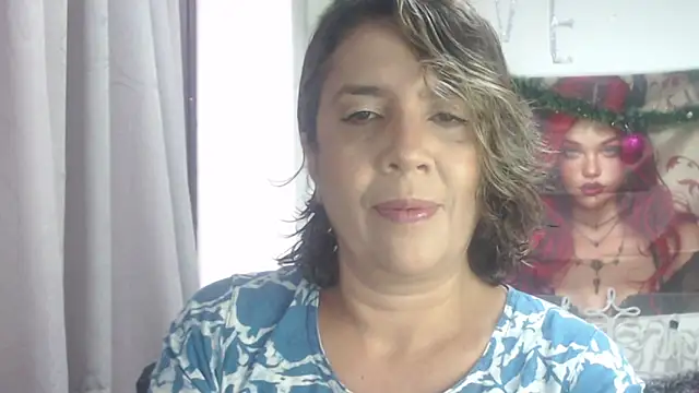 Snapshot of Victoria_meester chatting on December 2025 02:36:02 PM Victoria meester online show from December 2025 02:36:02 PM