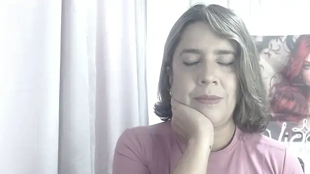 Snapshot of Victoria_meester chatting on February 2026 08:27:02 PM Victoria meester online show from February 2026 08:27:02 PM