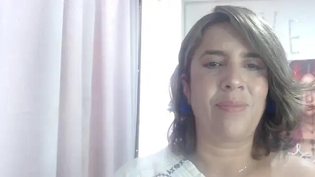 Snapshot of Victoria_meester chatting on February 2026 07:58:02 PM Victoria meester online show from February 2026 07:58:02 PM