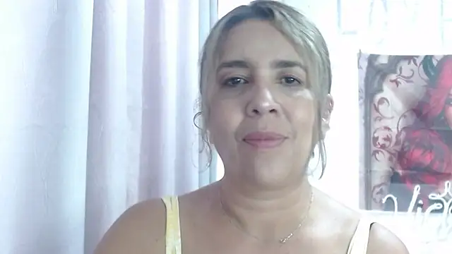 Snapshot of Victoria_meester chatting on February 2026 07:01:02 PM Victoria meester online show from February 2026 07:01:02 PM