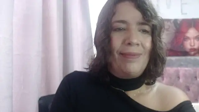Snapshot of Victoria_meester chatting on April 2026 01:33:02 PM Victoria meester online show from April 2026 01:33:02 PM