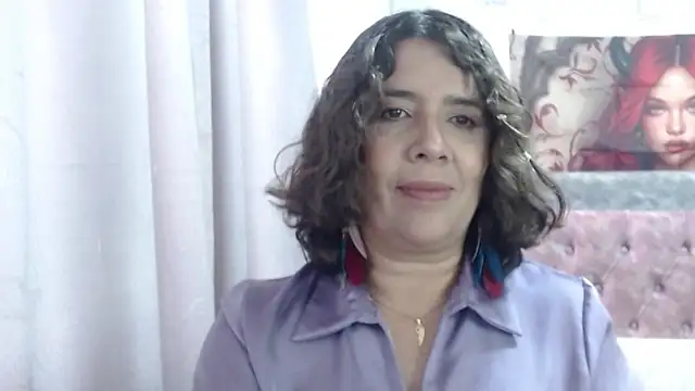 Snapshot of Victoria_meester chatting on April 2026 03:17:02 PM Victoria meester online show from April 2026 03:17:02 PM