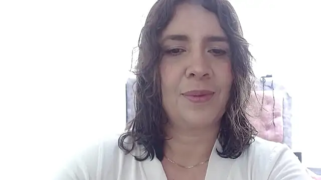 Snapshot of Victoria_meester chatting on June 2026 03:03:02 PM Victoria meester online show from June 2026 03:03:02 PM