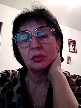 AlbinaXPretty online show from February 2025 08:35:02 PM