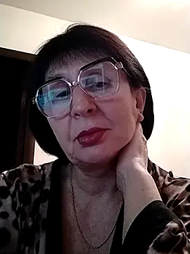 AlbinaXPretty online show from February 2025 06:21:01 PM