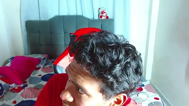 kelvin jhoseth1 online show from December 2025 02:09:02 AM