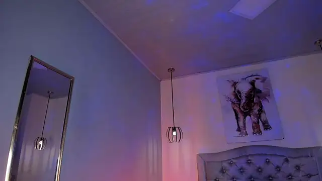 ayshel   online show from February 2026 07:10:01 PM