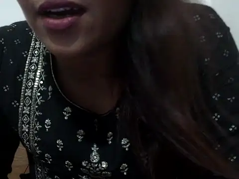 Snapshot of shekira99 chatting on October 2025 02:29:01 PM shekira99 online show from October 2025 02:29:01 PM