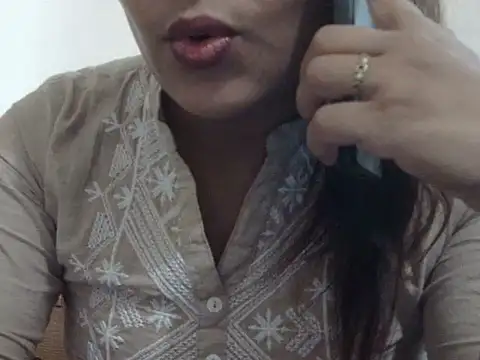 shekira99 online show from December 2025 07:23:01 AM