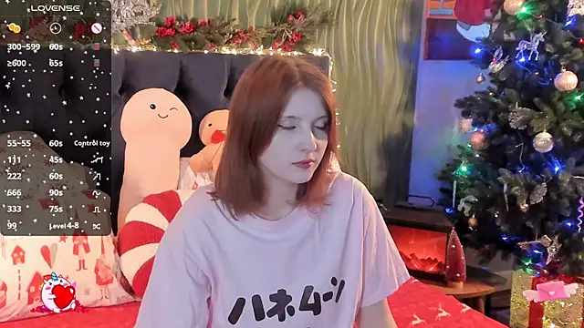 Snapshot of AliceLanley chatting on December 2025 11:08:01 AM AliceLanley online show from December 2025 11:08:01 AM