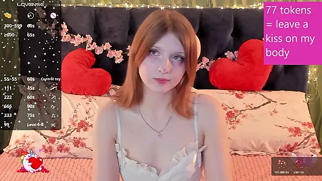 Snapshot of AliceLanley chatting on February 2026 12:02:02 PM AliceLanley online show from February 2026 12:02:02 PM