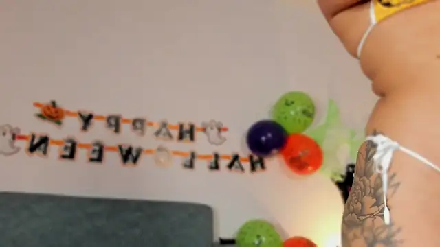 valerycolins online show from October 2025 07:19:02 AM