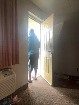 Stressreliever82 online show from April 2026 07:07:02 PM