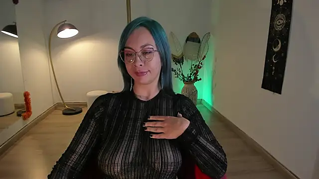 Snapshot of Kat_Art chatting on February 2025 02:39:02 AM Kat Art online show from February 2025 02:39:02 AM